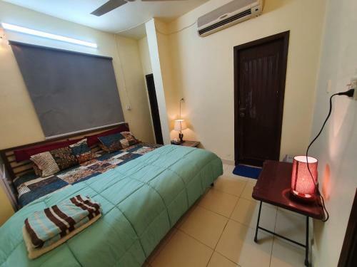 Cozy Beach Studio Apartment, 2 Pax Dha Phase 6.