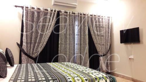 Hostal Seaview Lodge Guest House