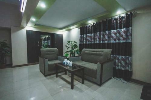 Hotel Raglia Guest House