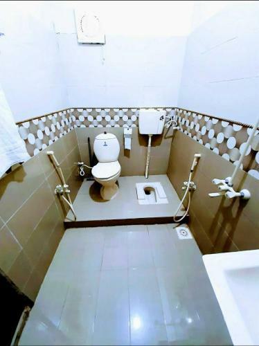 Hotel Galaxy Inn Guest House