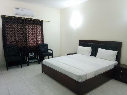Hostal The Muslim Guest House