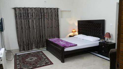 Hostal Maxwell Inn Karachi Guest House