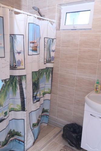 Tashtanbay Ata Guest House