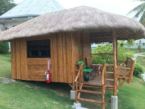 Hotel Cuestas Beach Resort And Restaurant