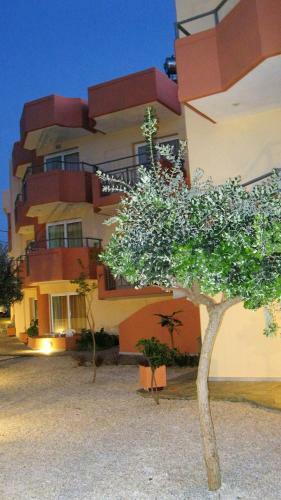 Iolkos Hotel Apartments