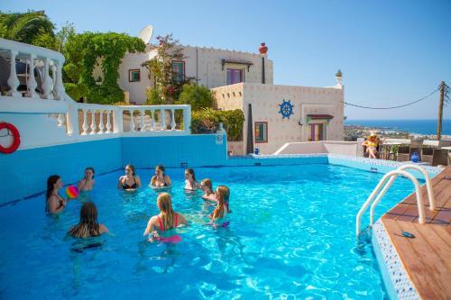 Hotel Korifi Suites