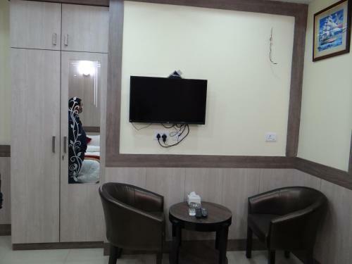 Hotel C O International