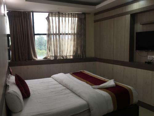 Hotel C O International