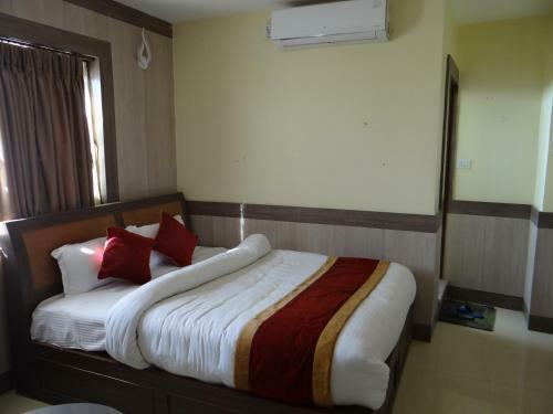 Hotel C O International