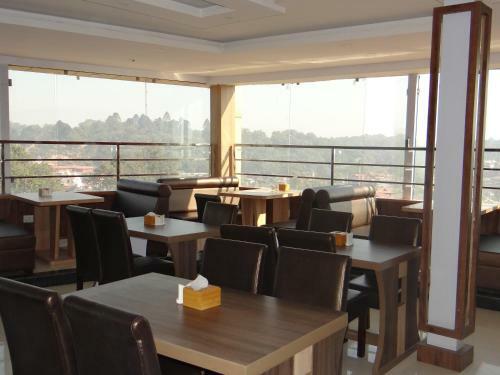 Hotel C O International