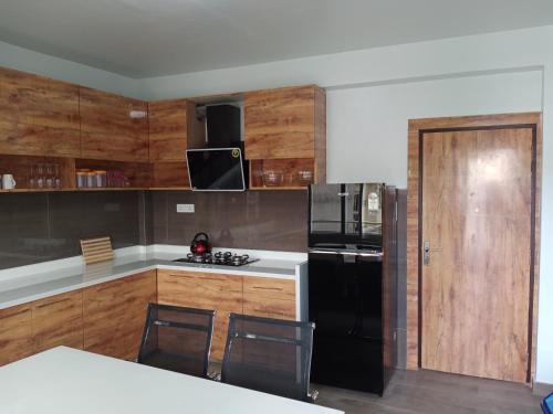 Four Red Doors Apartments Pvt.ltd. (sorakhutte ,rayamaji Marga )