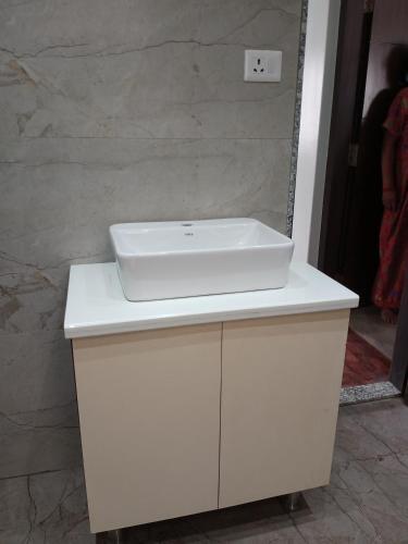 Four Red Doors Apartments Pvt.ltd. (sorakhutte ,rayamaji Marga )