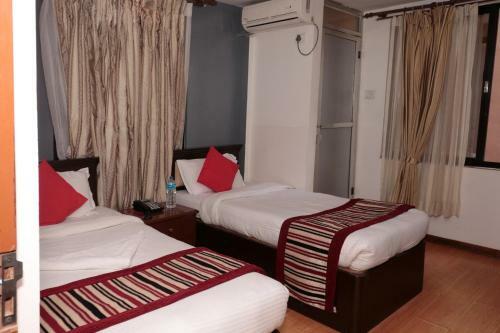 Bed & Breakfast Manaslu Home