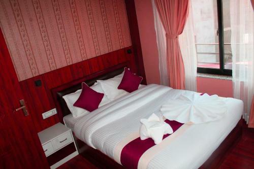 Hotel Family Ties Pvt. Ltd.