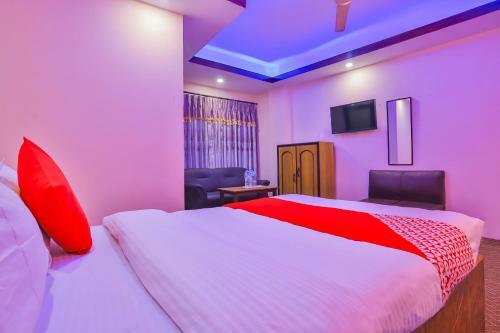Oyo 656 Hotel Shree Guru