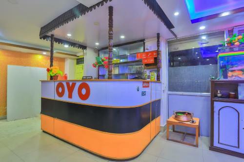 Oyo 656 Hotel Shree Guru