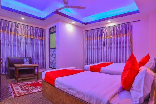 Oyo 656 Hotel Shree Guru