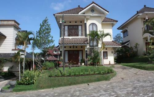 Hotel Wisata Villa Management