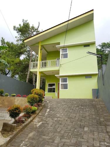 Villa Batu 6br + 6 Bathroom