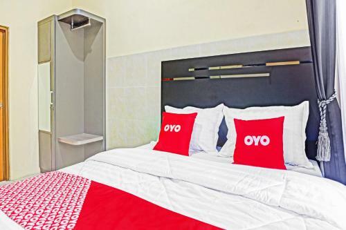Hotel Oyo 90737 Losmen Aini Syariah