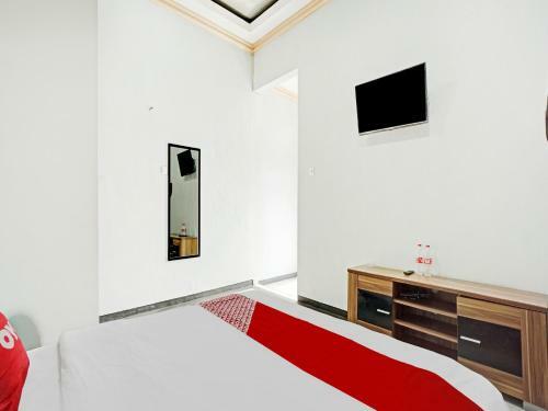 Hotel Oyo 90396 The Halona Villa Batu