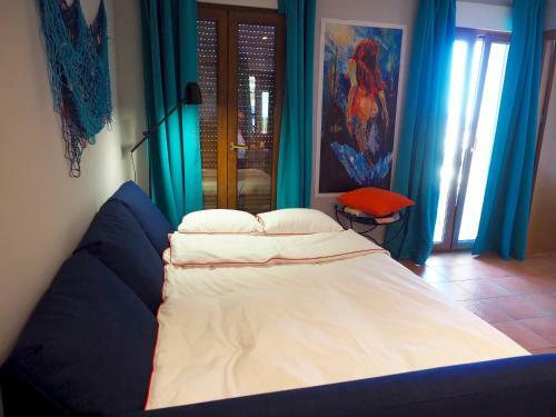 La Sirena - Both City And Beach Of Denia