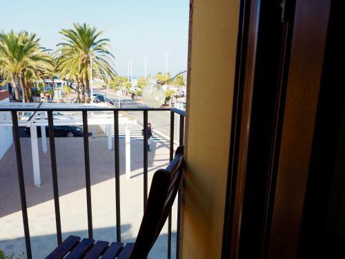 La Sirena - Both City And Beach Of Denia