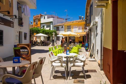 La Sirena - Both City And Beach Of Denia