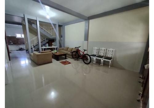Home Stay Keluarga Wilis