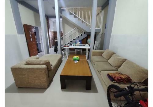 Home Stay Keluarga Wilis
