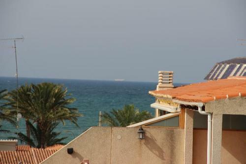 Apartamento �tico Duplex En 1a L�nea De Mar