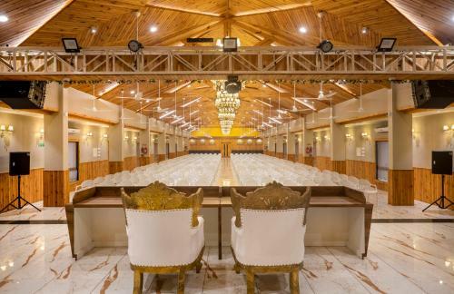 Hotel Angel Lords Eco Inn Amreli