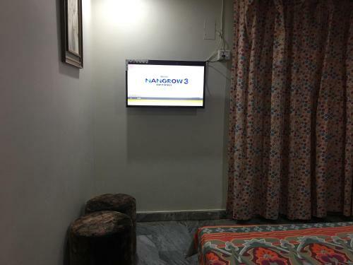 1 Bed Apartment With Terrace