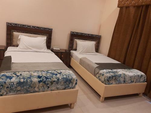 Hotel Days Inn Lahore