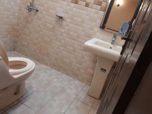 Hotel Days Inn Lahore