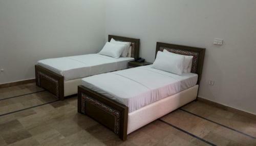 Hotel Days Inn Lahore