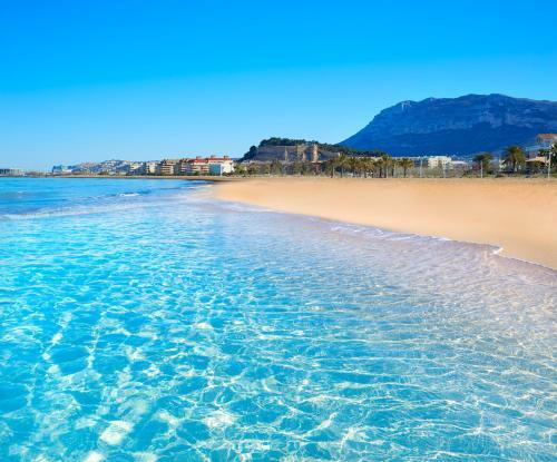Lovely Apartment Denia, Piscina, Jacuzzi, P�del, Parking