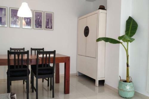 Lovely Apartment Denia, Piscina, Jacuzzi, P�del, Parking