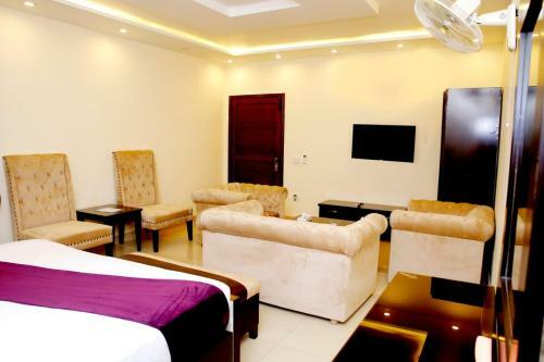 Hotel Noor Plaza
