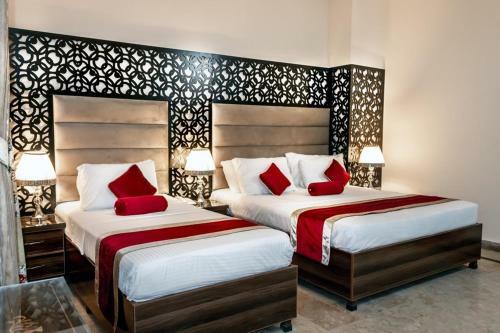 Rose Palace Hotel, Gulberg