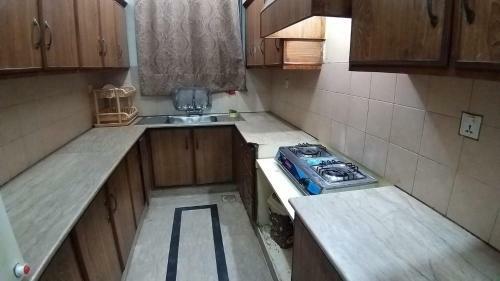 Apartamento Three Bedrooms Home Johar Town