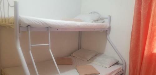 Fam - Group Home Stay