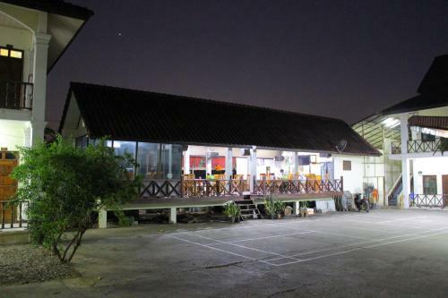 Dokban Hotel