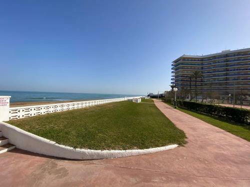 Apartamento �tico En Primer�sima Linea De Playa!!!