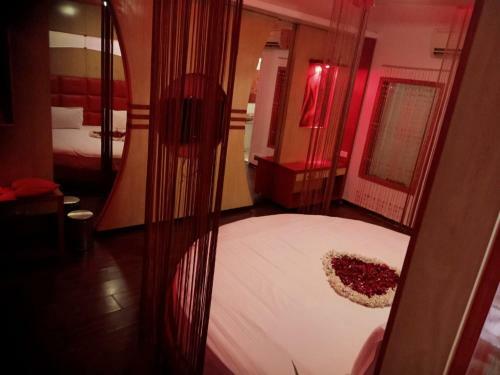 Hotel The Laksh Residencys