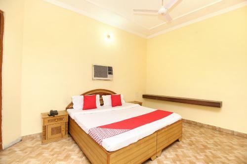 Hotel Holy City Paradise Inn