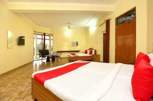 Hotel Holy City Paradise Inn