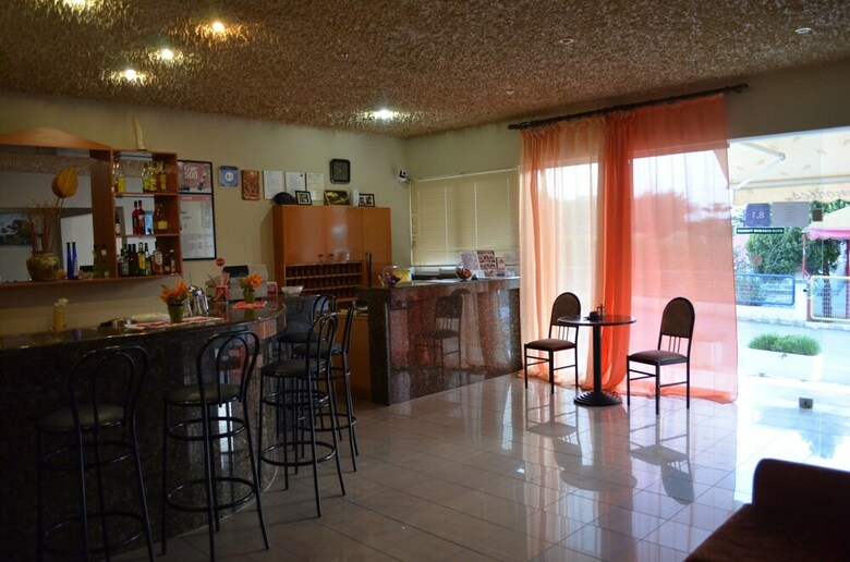 Aparthotel Kremasti Memories