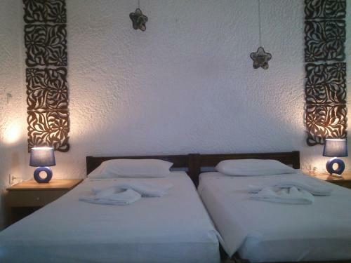Hostal Kiotari Beach Apartments