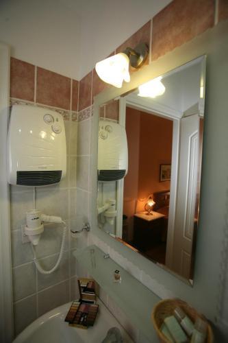 Aegli Hotel